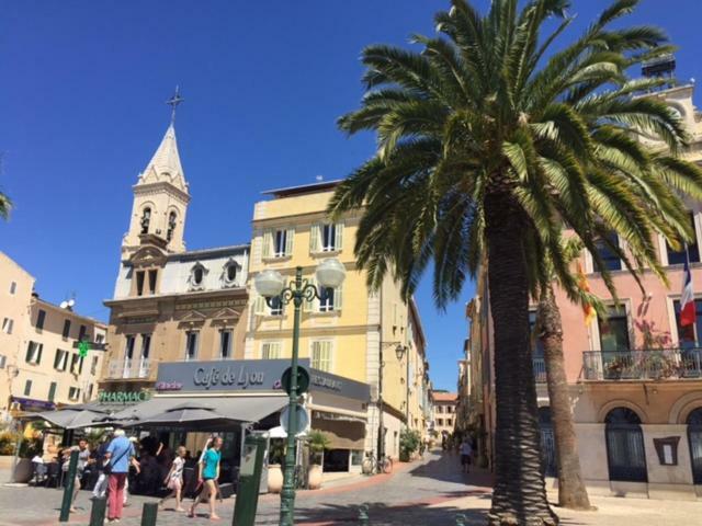 Sanary Apartment Luaran gambar