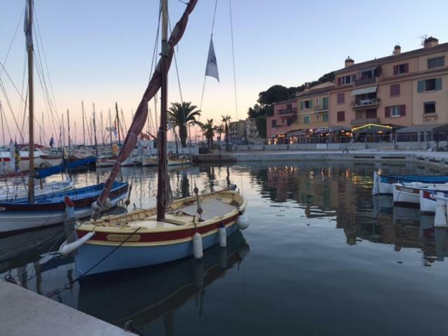 Sanary Apartment Luaran gambar